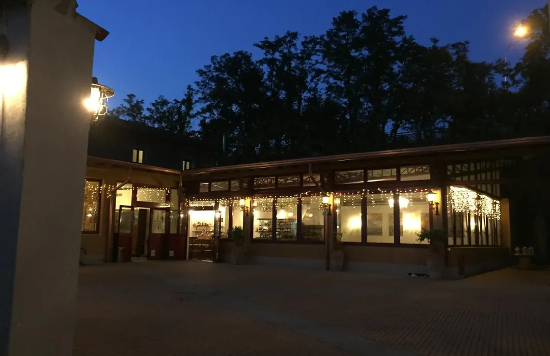 Hotel Julia-1